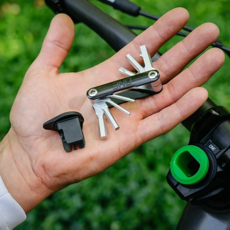 Multi-Outil OneUp EDC Lite