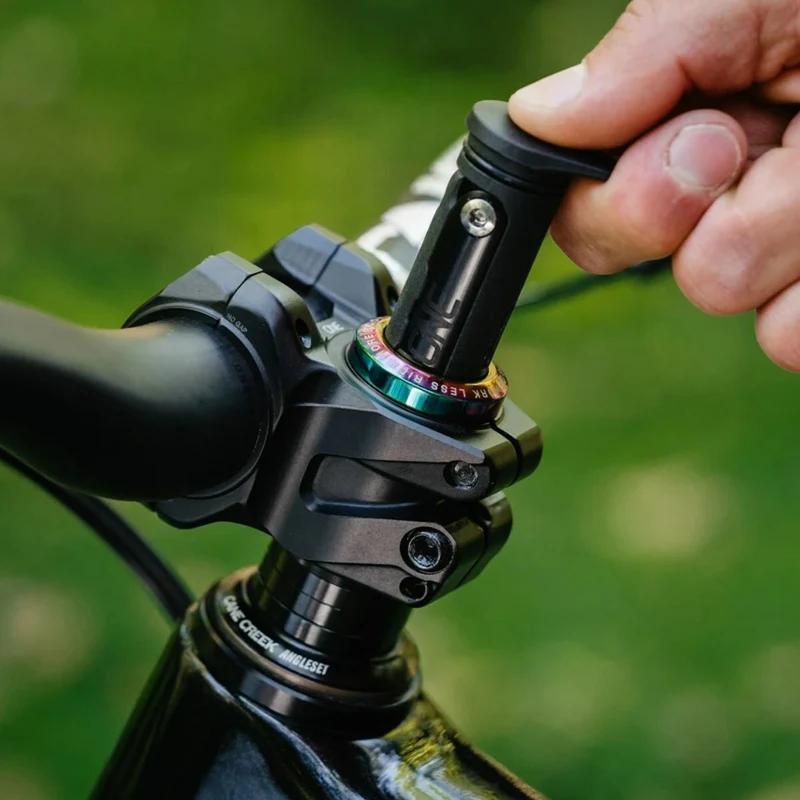 Réceptacle d'outil OneUp EDC sans filet