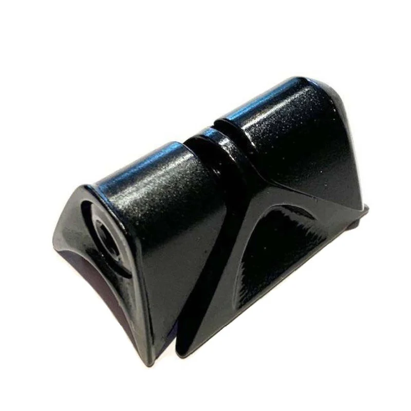 Seatpost wedge with bolt