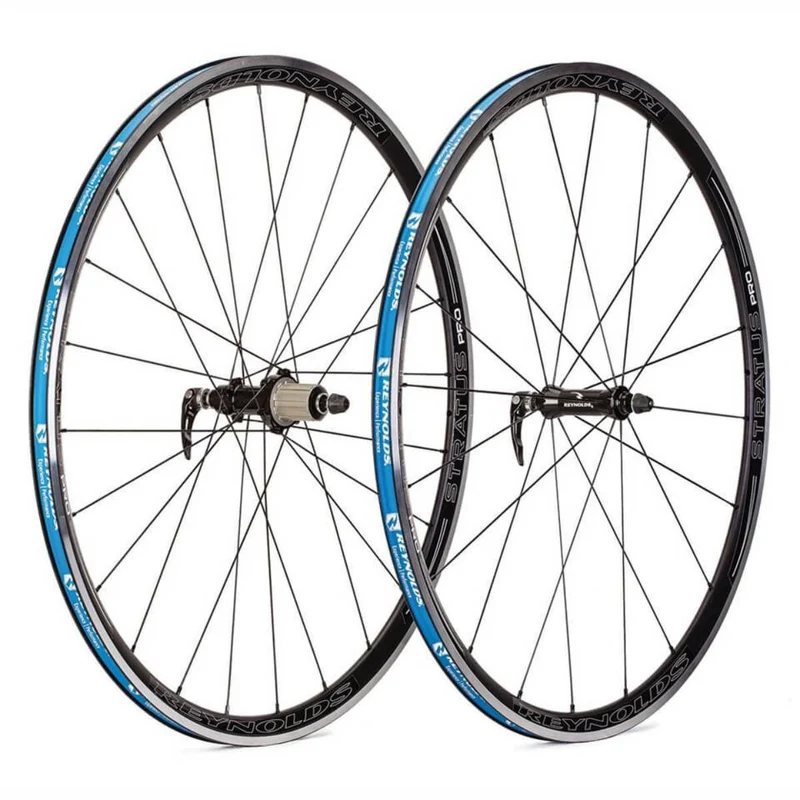 Roue av. reynolds stratus pro