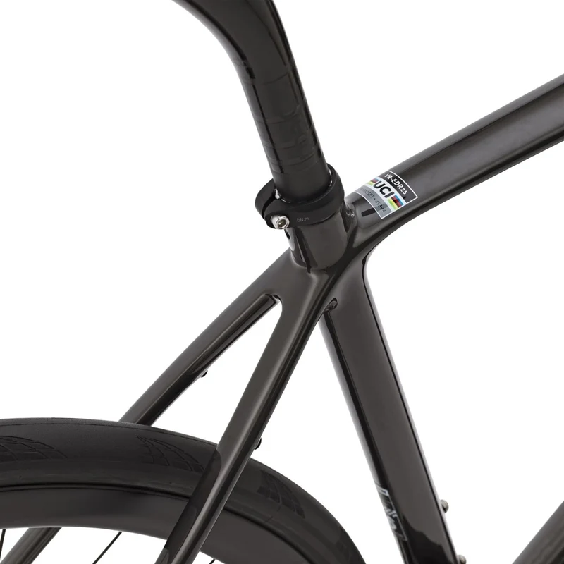 Van Rysel EDR CF Ultra Force AXS PW