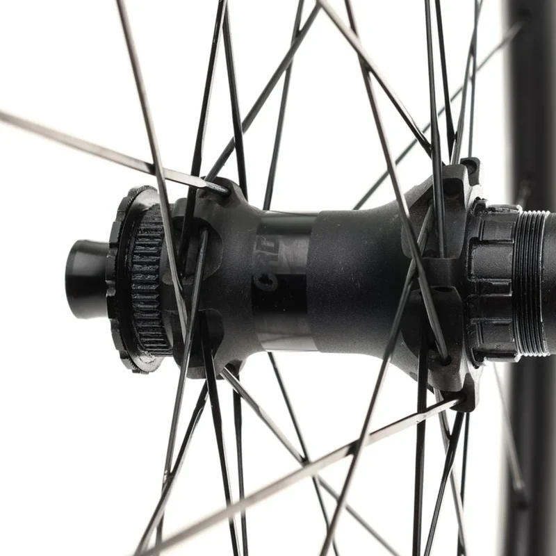 Roues CRD-321 carbon 35mm 142/12 paire Shimano
