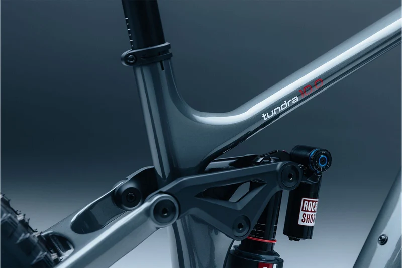 Steppenwolf Tundra 10.0 Titanium Grey — VTTAE All-Mountain Avinox M2S