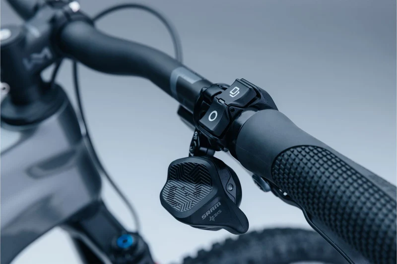 Steppenwolf Tundra 10.0 Titanium Grey — VTTAE All-Mountain Avinox M2S