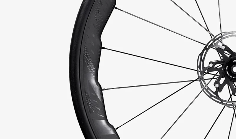 NEW Paire de roues ZIPP 353 NSW ZR1SL XDR 12V XDR OU HG 12V 2025 système de pression pneumatique intégré .