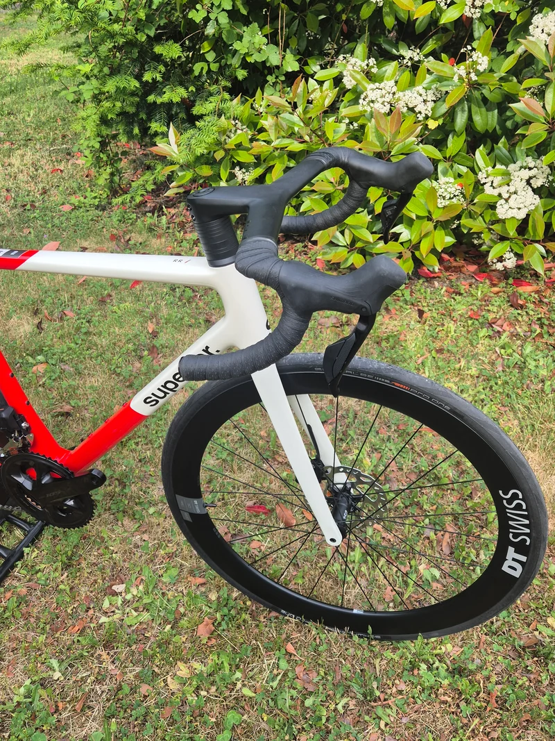 VÉLO DE ROUTE SUPERIOR RR 9.6 CARBON Gloss Red / White 2025