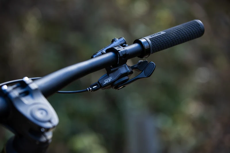 VTT Électrique Superior eXF 9049 B 750WH Olive / Noir 2025