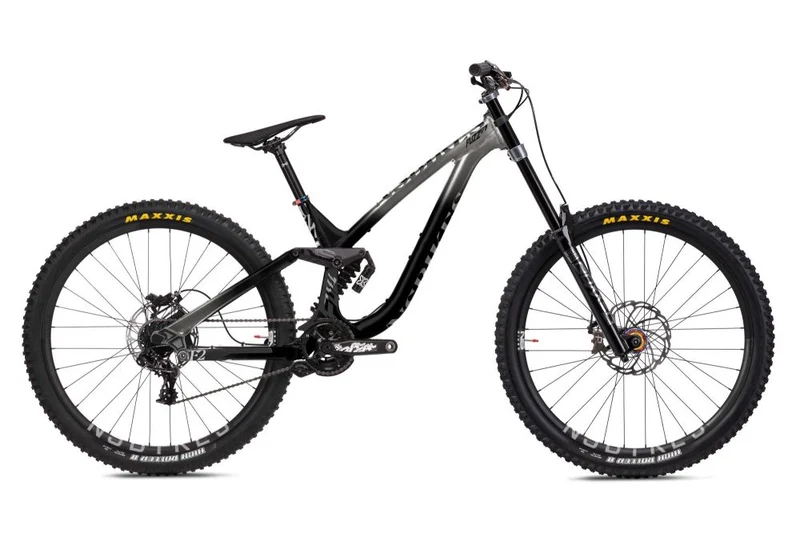 NS BIKES FUZZ 275 RAW / BLACK