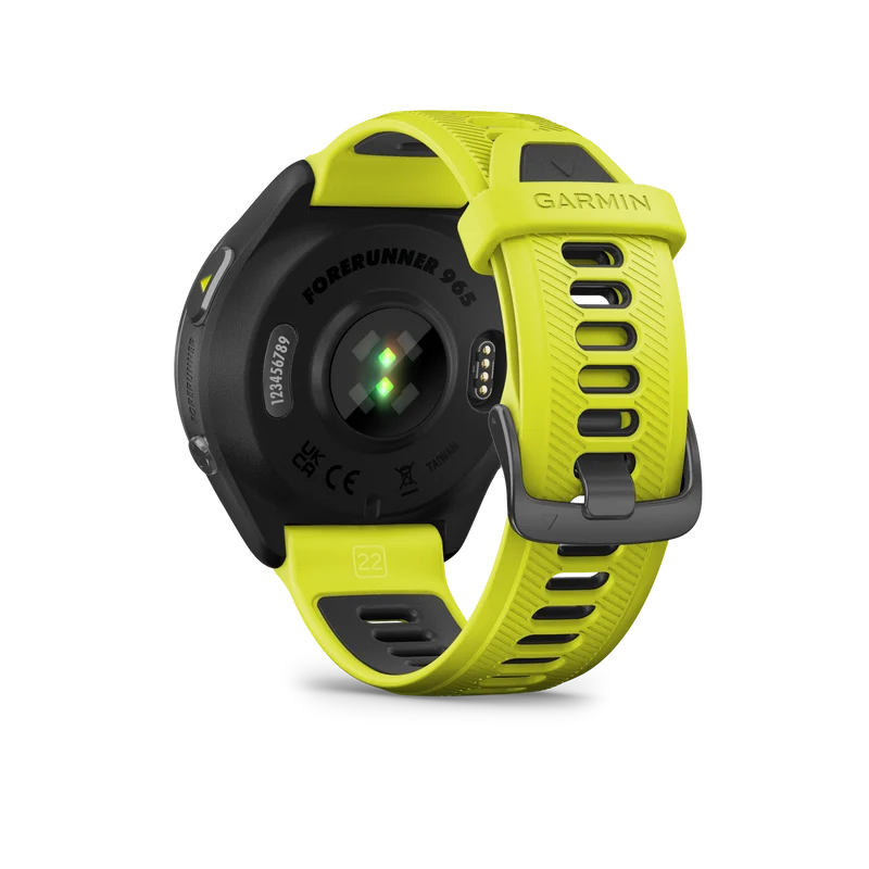 Forerunner® 965 noire avec lunette en titane et bracelet en silicone jaune vif/noir