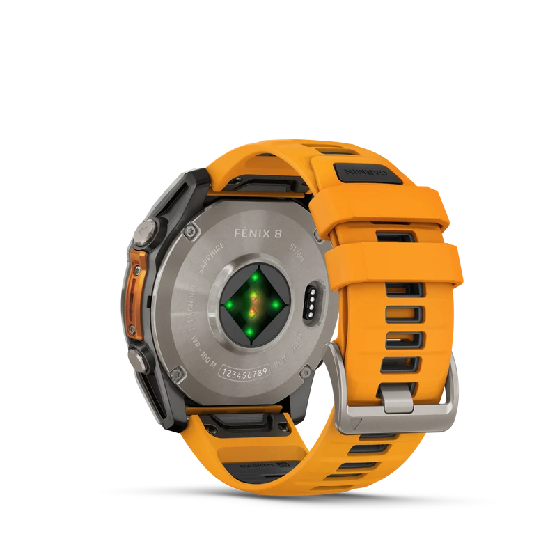 Montre GPS Garmin Fénix 8 AMOLED - 51 mm Sapphire Titane avec Bracelet en Silicone Orange Graphite