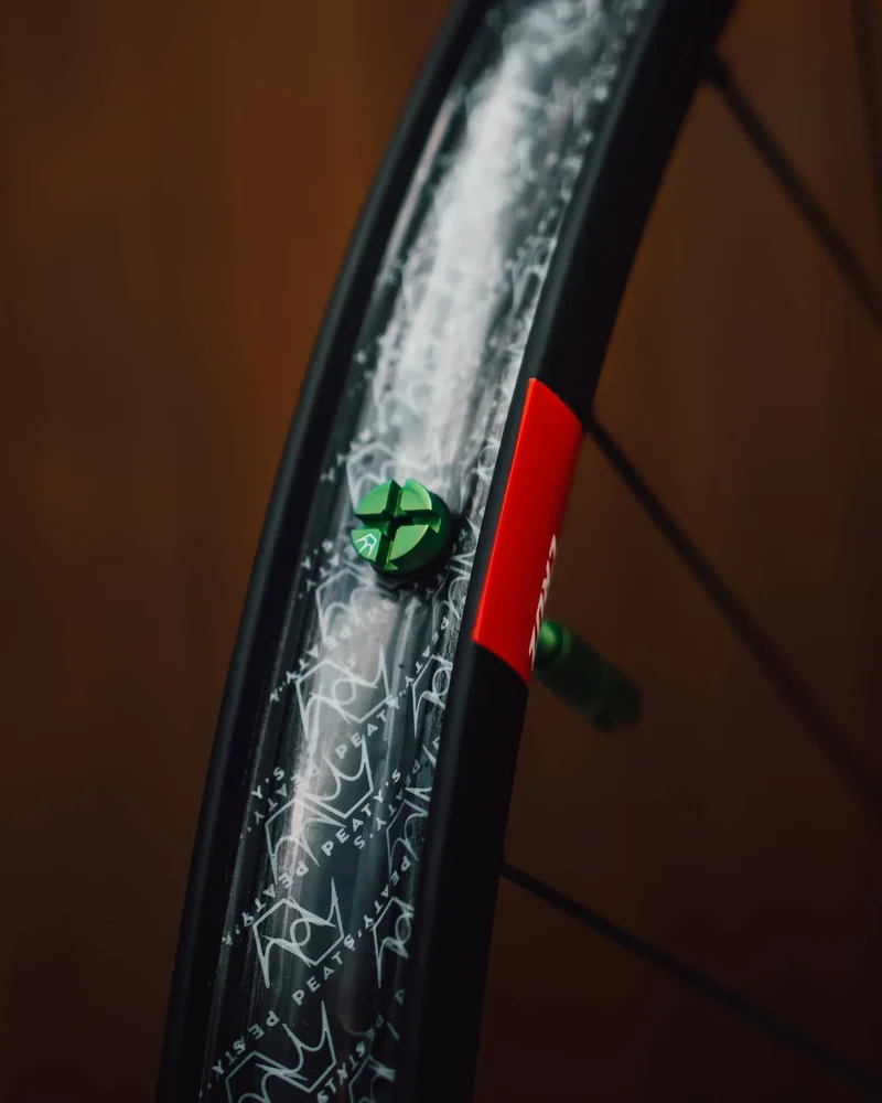 Valves Tubeless Peaty's MK2 Chris King 60mm